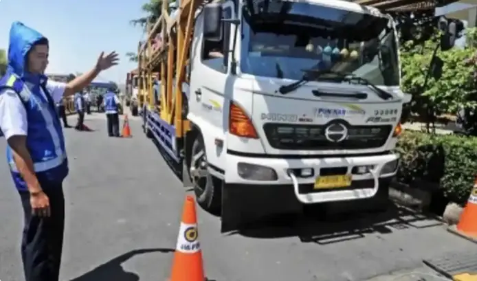Truk ODOL Kini Diawasi Ketat, Pemerintah Gunakan Timbangan Otomatis di Jalan Tol